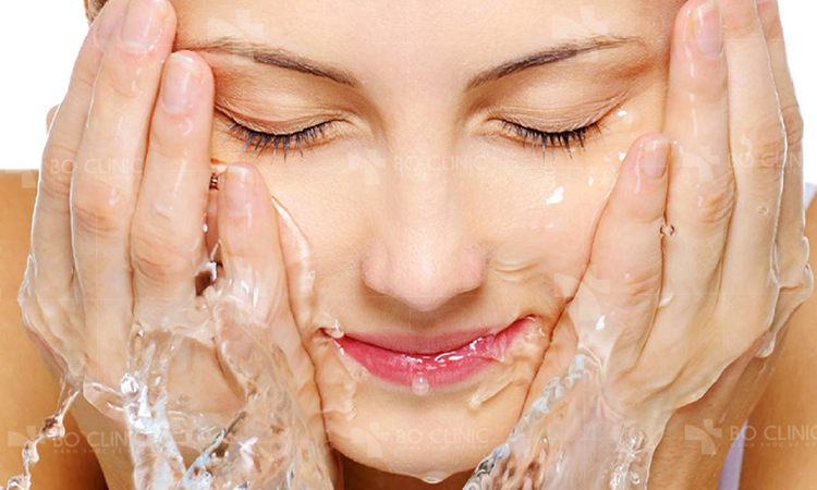 Làn da sạch là làn da khỏe, có thể bạn không để ý, nhưng thói quen rửa mặt ảnh hưởng khá nhiều đến tình trạng da của bạn đấy.